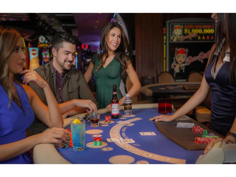 OYO Hotel and Casino Las Vegas image