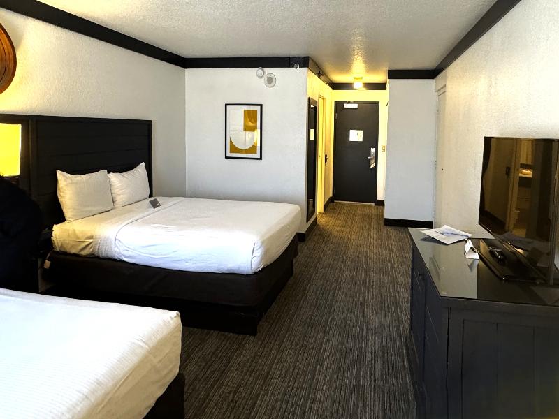 OYO Hotel and Casino Las Vegas image