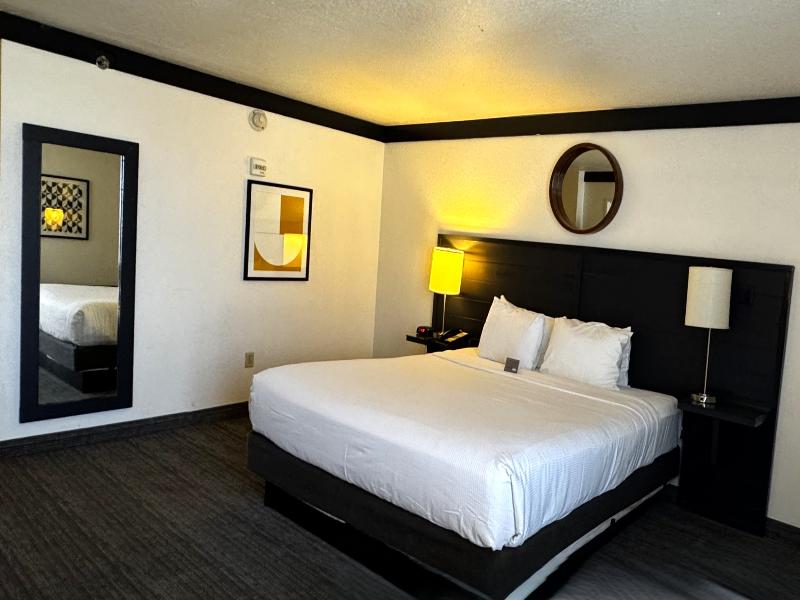OYO Hotel and Casino Las Vegas image