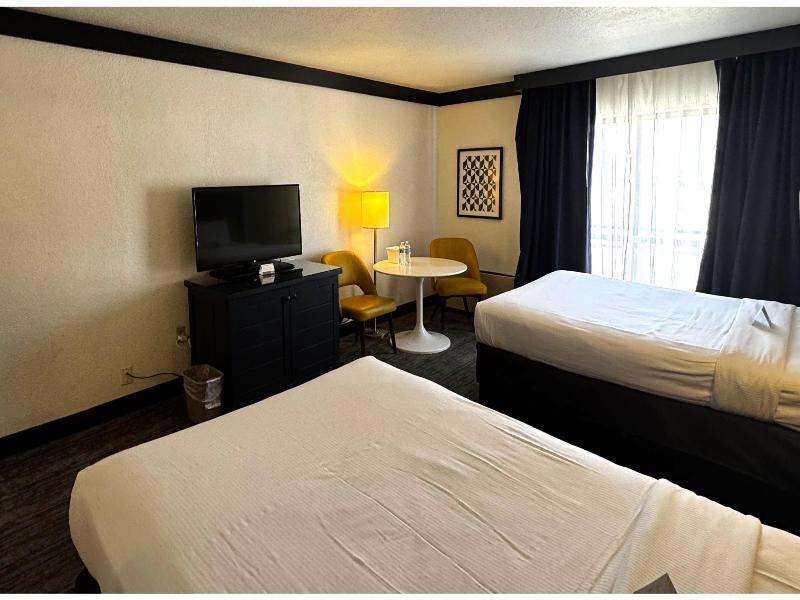 OYO Hotel and Casino Las Vegas image