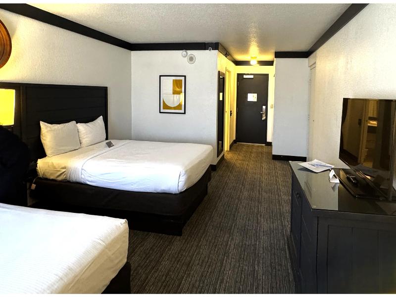 OYO Hotel and Casino Las Vegas image
