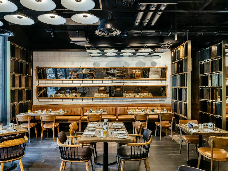 voco Bangkok Hotel Surawong, by IHG image