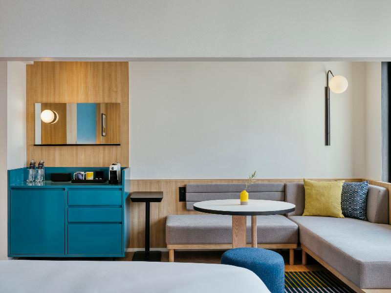 voco Bangkok Hotel Surawong, by IHG image
