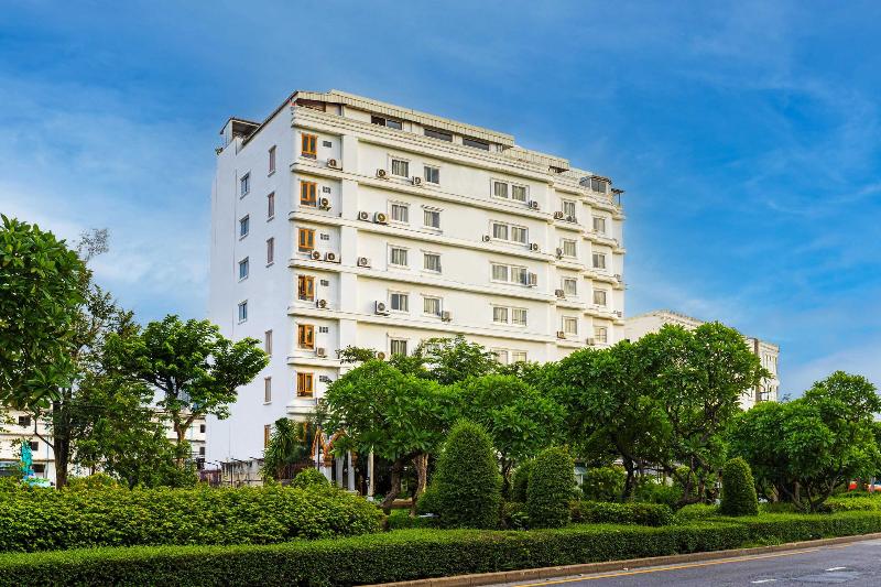 Collection O Howard Square Boutique Hotel