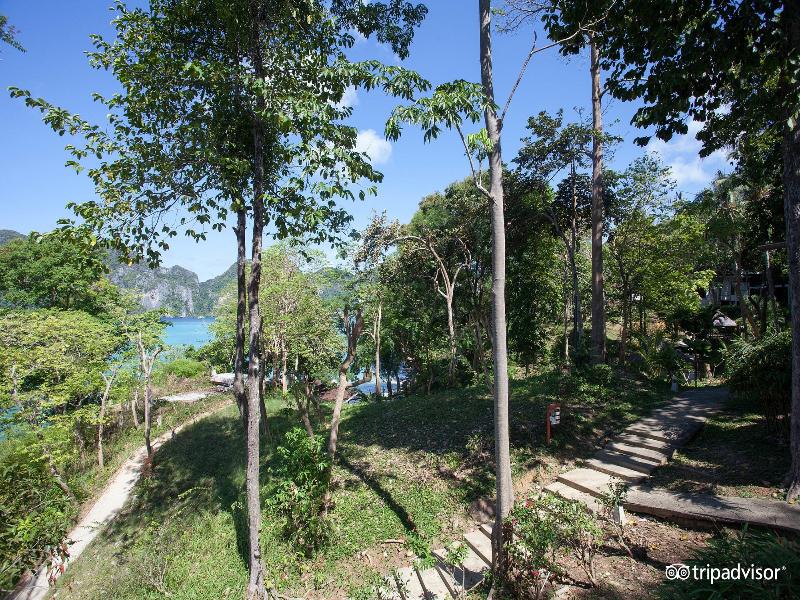Phi Phi Bayview & Premier Resort image