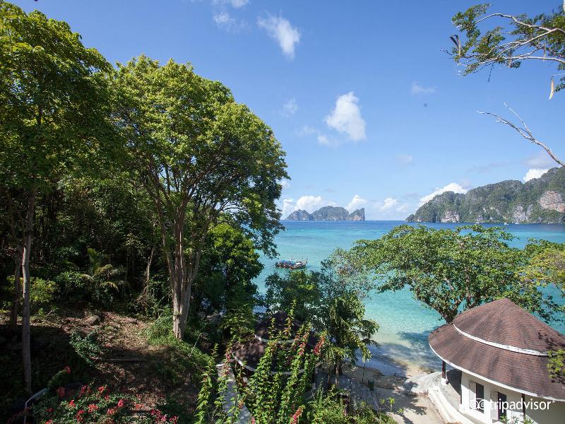 Phi Phi Bayview & Premier Resort image