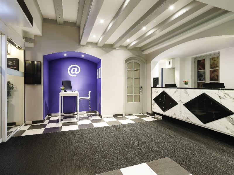 ibis Styles Amsterdam Central Station image