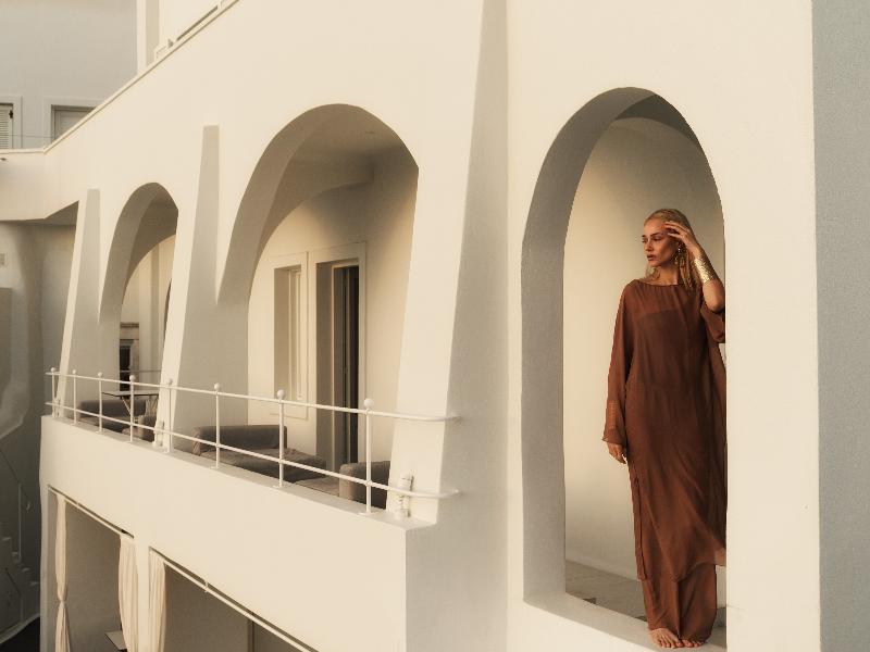 Cosmopolitan Suites image