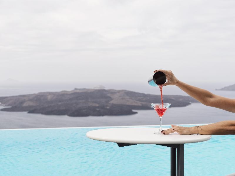 Cosmopolitan Suites image