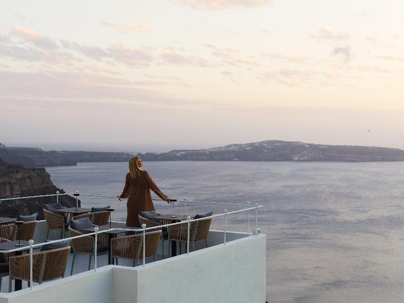 Cosmopolitan Suites image