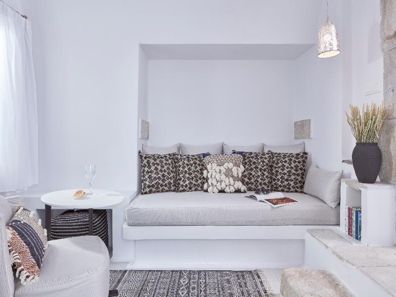 Cosmopolitan Suites image