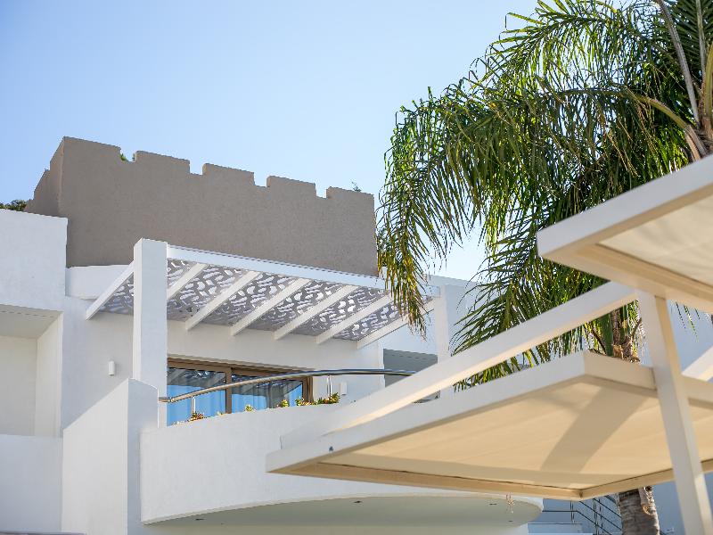 Castello di Cavaliere Suites — exterior view