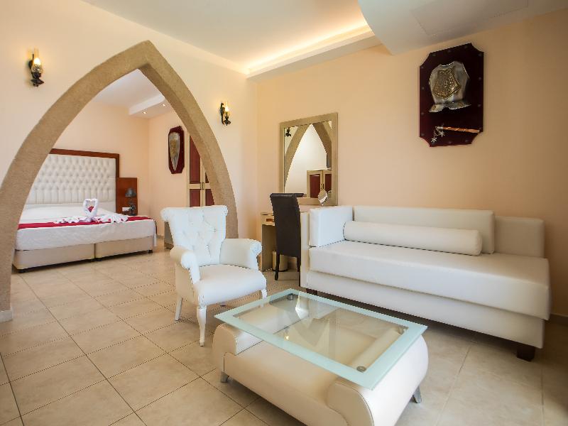 Castello di Cavaliere Suites image