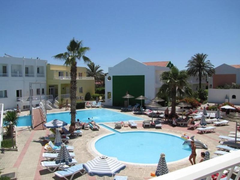 Valsamis Aparthotel