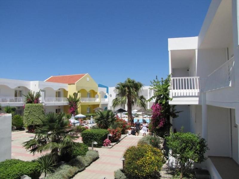 Valsamis Aparthotel