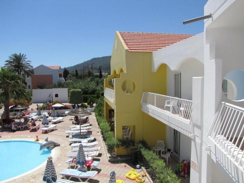 Valsamis Aparthotel