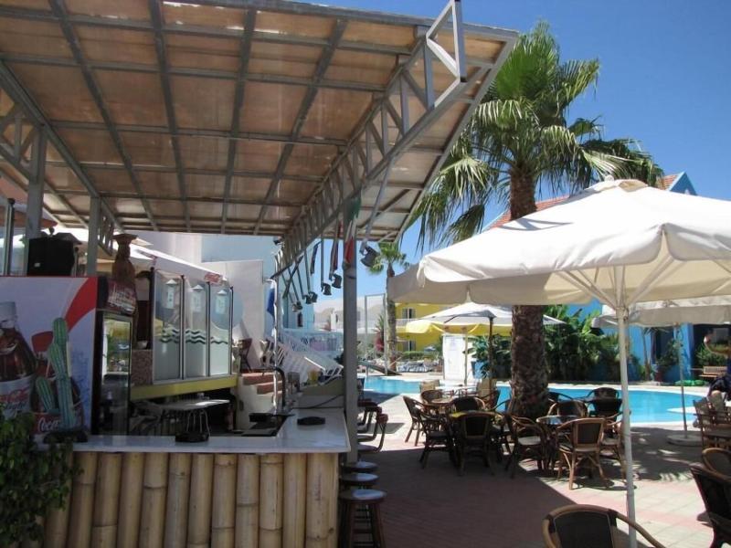 Valsamis Aparthotel