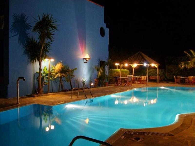 Valsamis Aparthotel