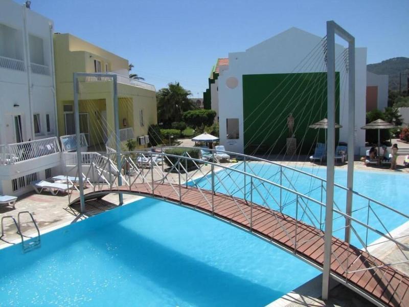 Valsamis Aparthotel