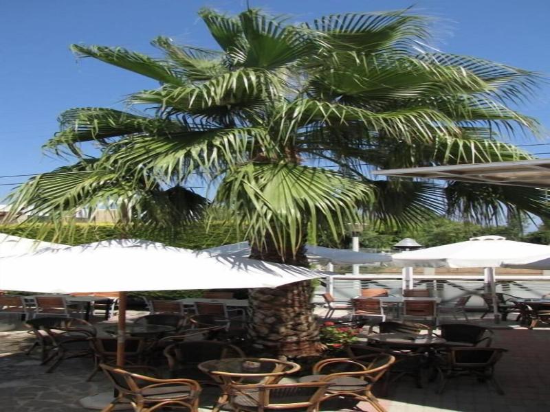 Valsamis Aparthotel