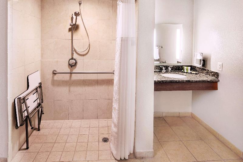 Hilton Grand Vacations Club Tuscany Village Orland image
