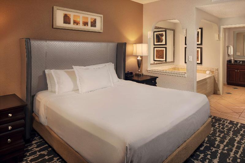 Hilton Grand Vacations Club Tuscany Village Orland image