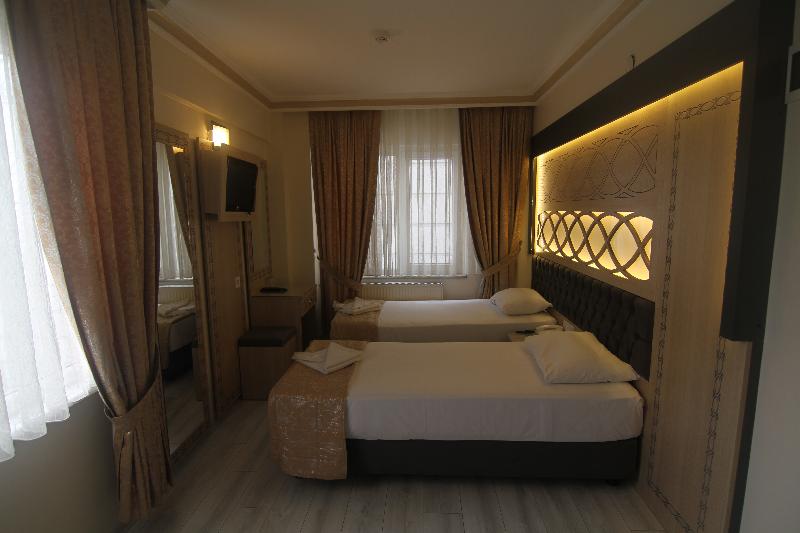 Grand Liza Hotel image