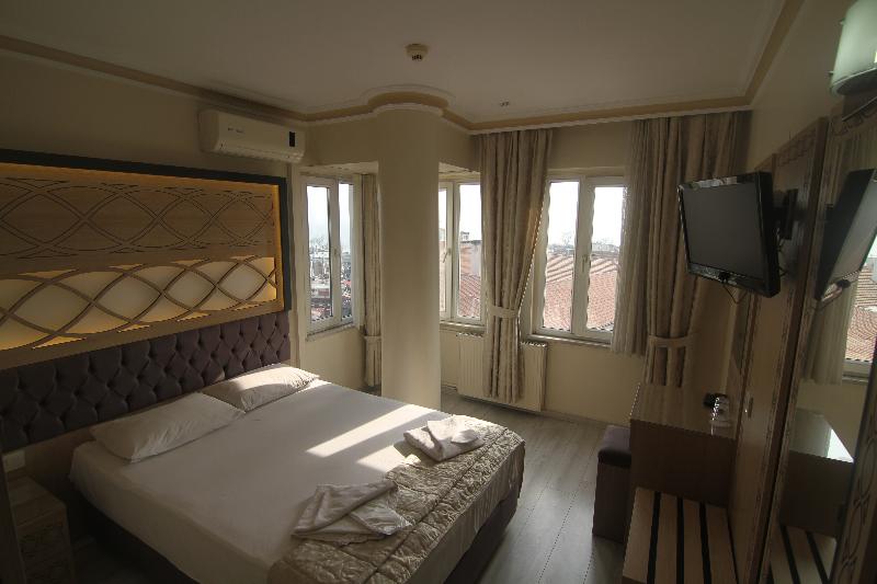 Grand Liza Hotel image