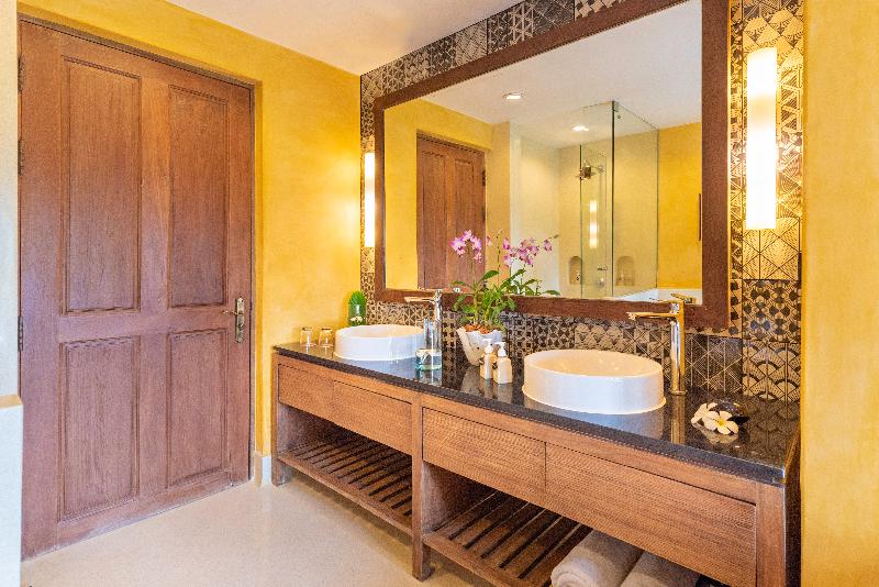 Buri Rasa Village Resort & Spa
