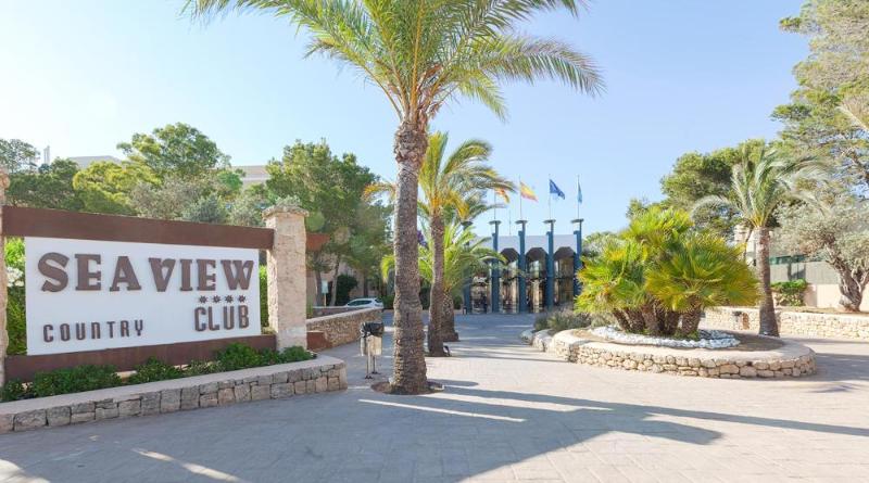 Sirenis Seaview Country Club