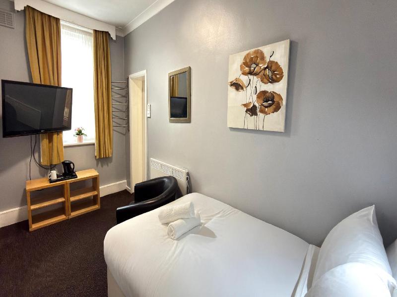 Lord Nelson Hotel image