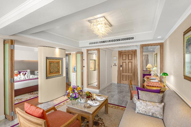 Royal Cliff Beach Hotel