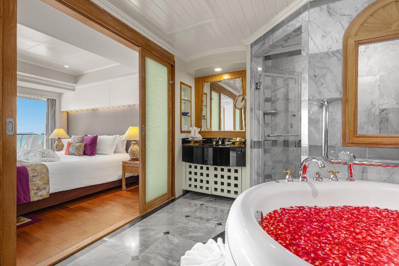 Royal Cliff Beach Hotel