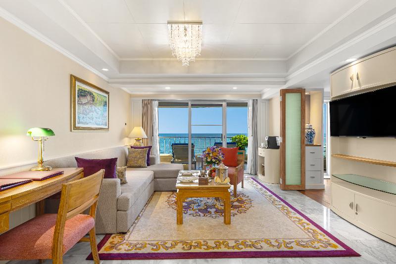 Royal Cliff Beach Hotel