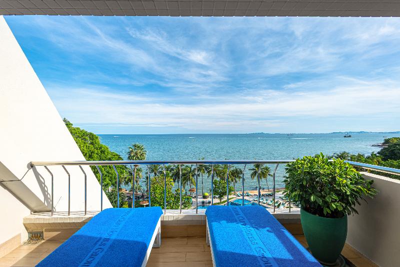 Royal Cliff Beach Hotel
