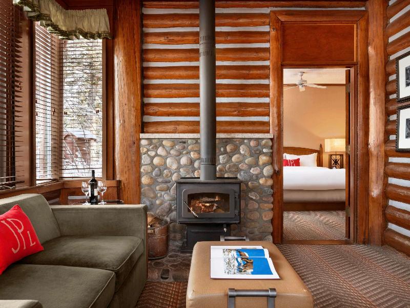 Fairmont Jasper Park Lodge