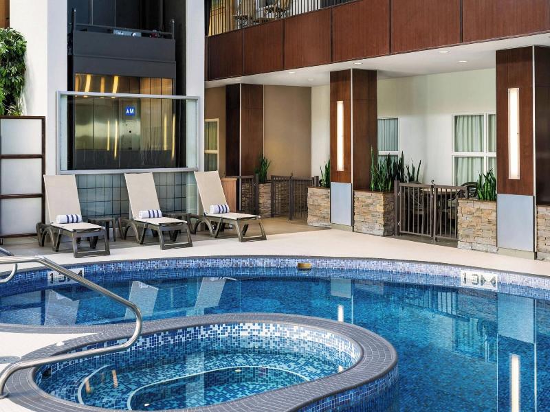 Delta Hotels Calgary South image