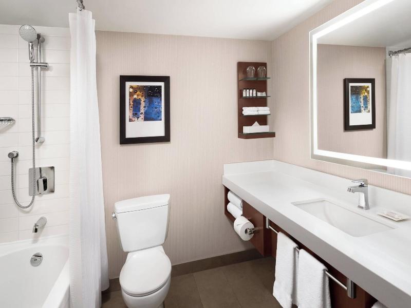 Delta Hotels Calgary South image