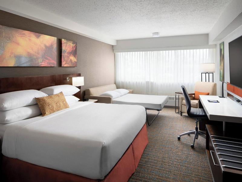 Delta Hotels Calgary South image