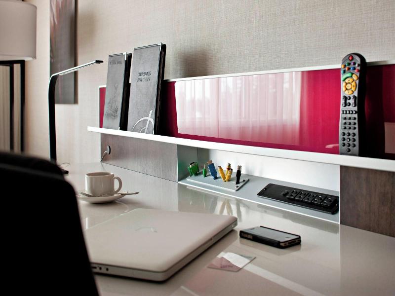 Delta Hotels Calgary South image