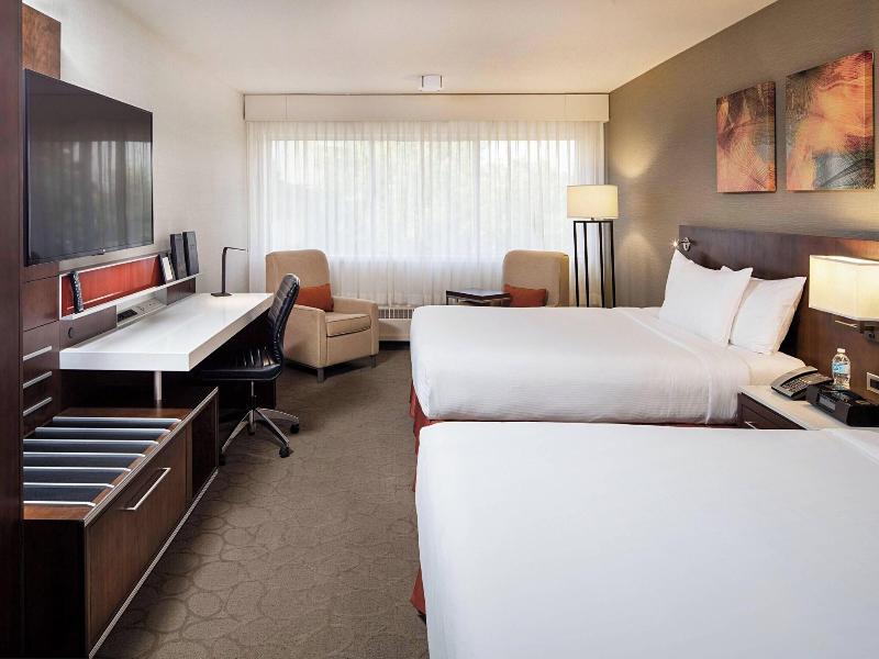 Delta Hotels Calgary South image