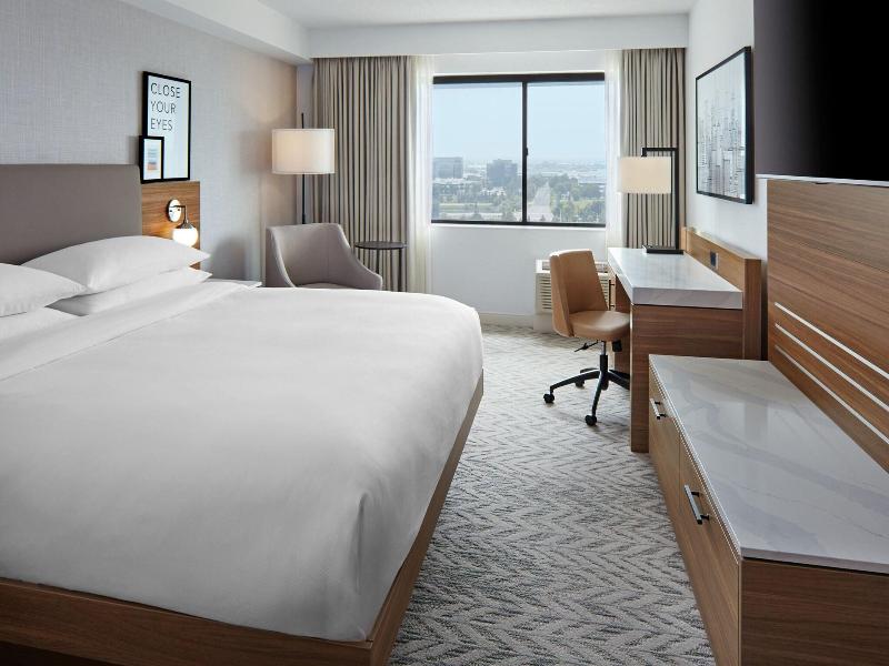 Standard Room, 1 King Bed (1 King Bed)
