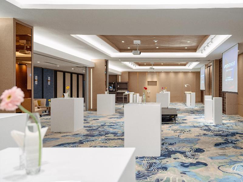 Radisson Hotel Brunei Darussalam image