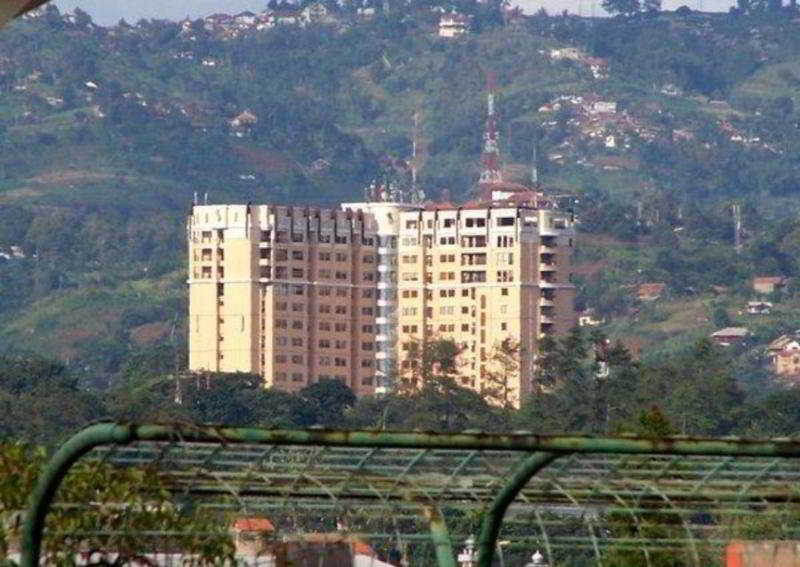 Grand Setiabudi Apartment