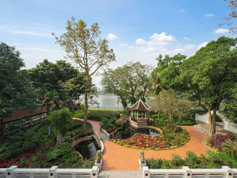 Sheraton Hanoi Hotel image