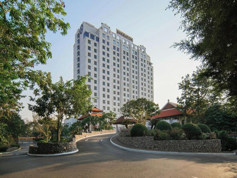 Sheraton Hanoi Hotel image