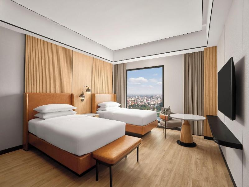 Sheraton Hanoi Hotel image