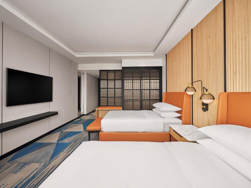 Sheraton Hanoi Hotel image