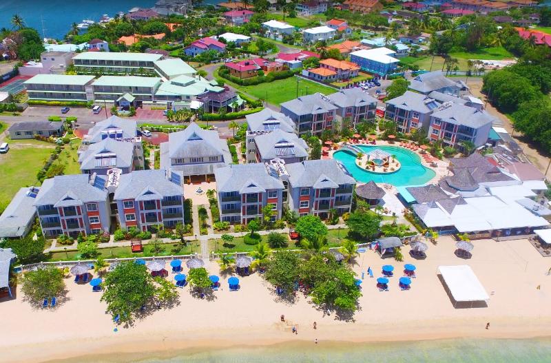 Hotel Bay Gardens Beach Resort
