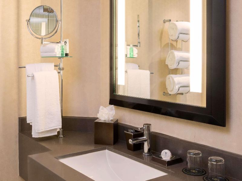 Sofitel Los Angeles at Beverly Hills image